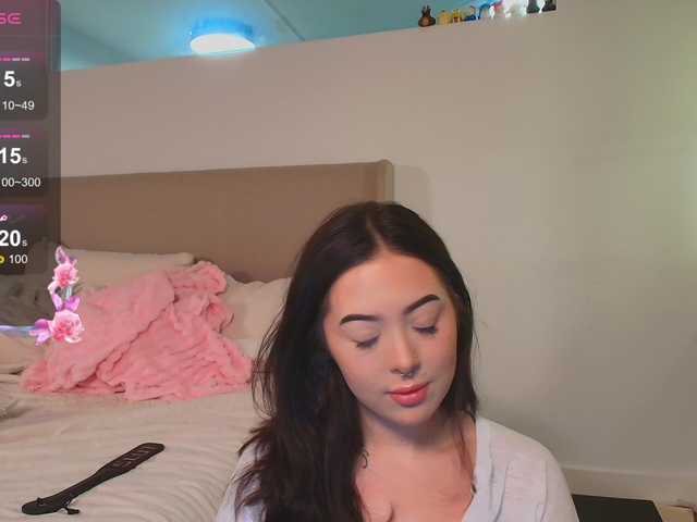 Liloshroxy's BongaCams show and profile