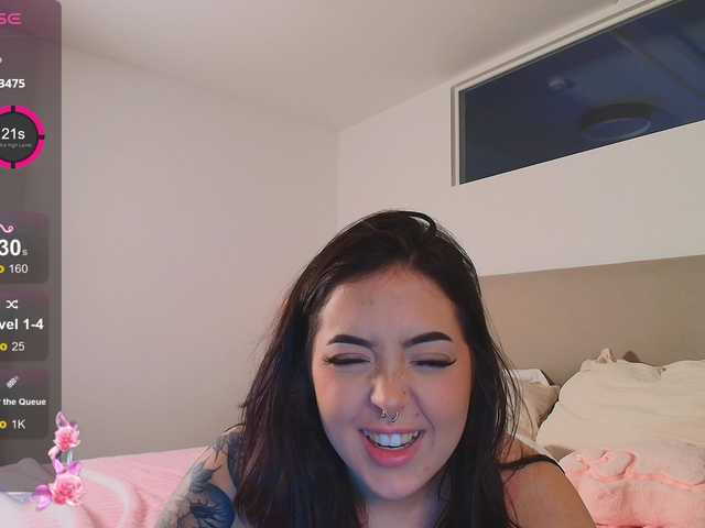 Liloshroxy Nude Live Sex Shows