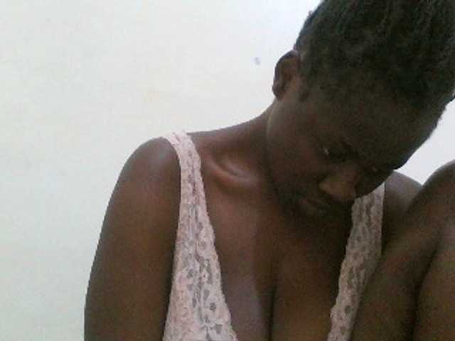 Bigboobs77's BongaCams show and profile