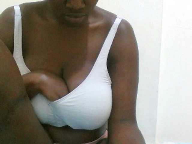  Bigboobs77 chat room