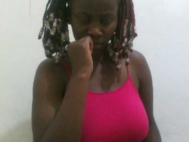 Bigboobs77's BongaCams show and profile