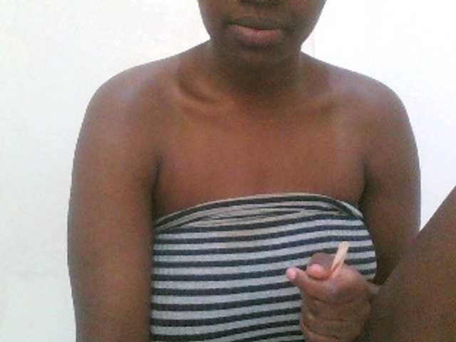 Bigboobs77's BongaCams show and profile