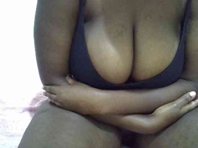 Bigboobs77 webcam