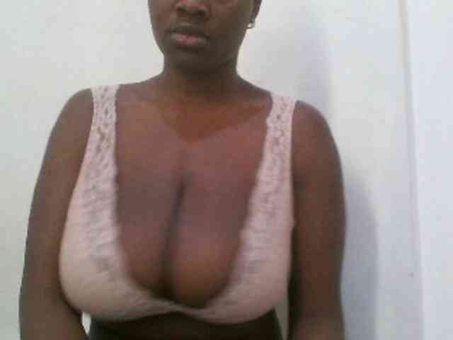 Bigboobs77 webcam
