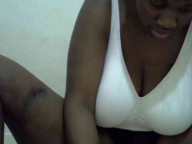 Bigboobs77 webcam
