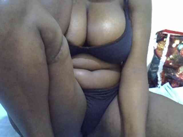 Bigboobs77 webcam