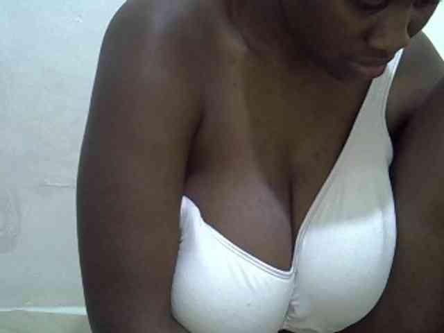 Bigboobs77 webcam