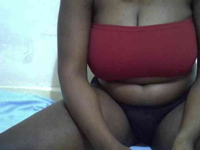 Bigboobs77 webcam