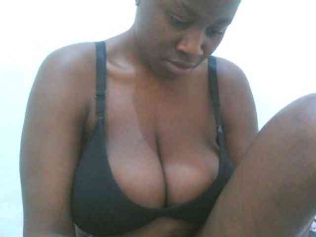 Bigboobs77 Bigboobs77