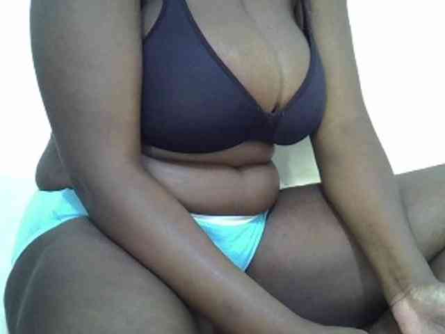 Bigboobs77 webcam