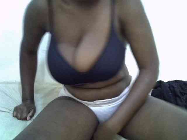 Bigboobs77 webcam