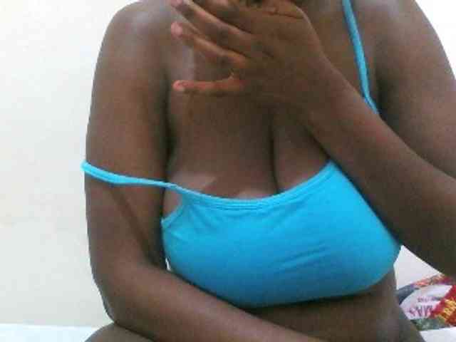 Bigboobs77 Bigboobs77