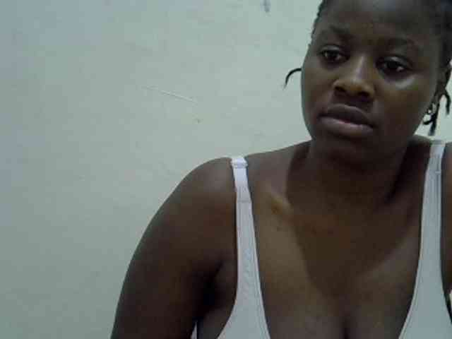 Bigboobs77 webcam