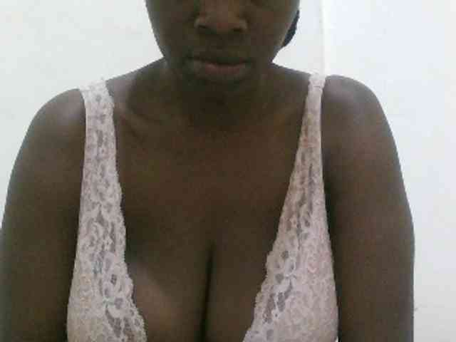 Bigboobs77 Bigboobs77