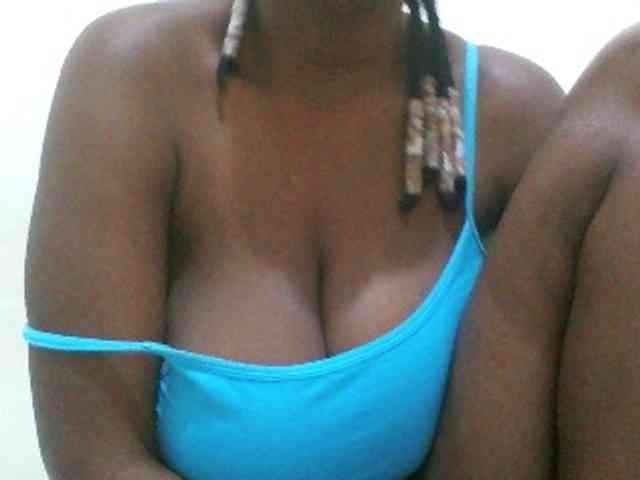 Bigboobs77 Bigboobs77