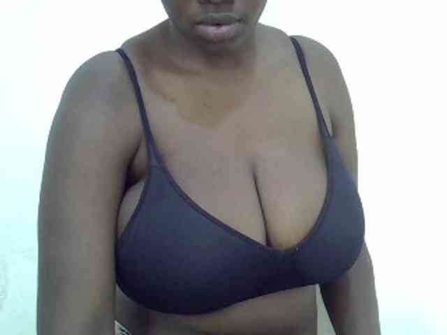 Bigboobs77 webcam