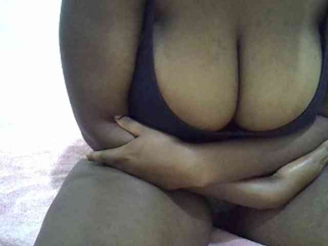 Bigboobs77 webcam