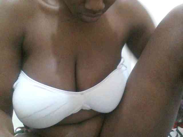 Bigboobs77 webcam
