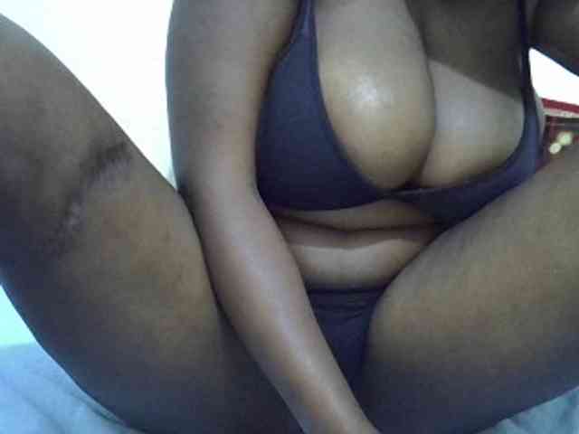 Bigboobs77 webcam