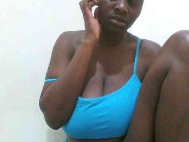 Bigboobs77 Bigboobs77