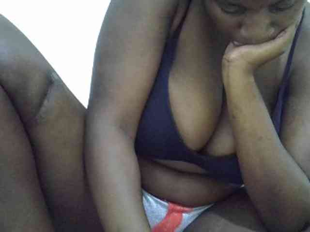 Bigboobs77 webcam