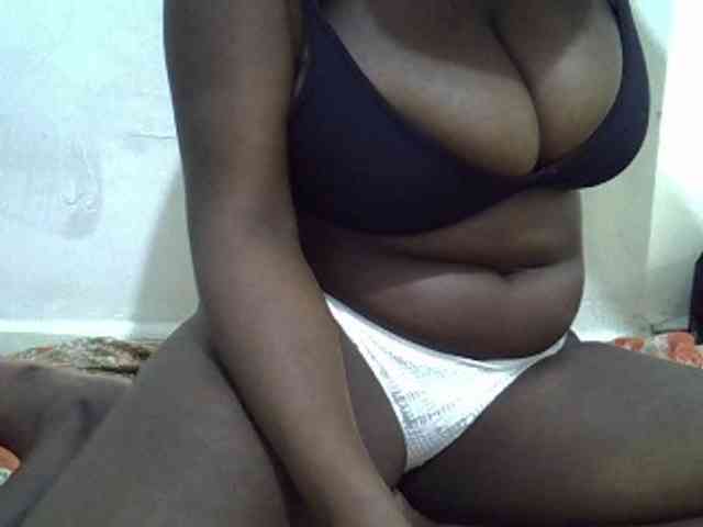 Bigboobs77 webcam