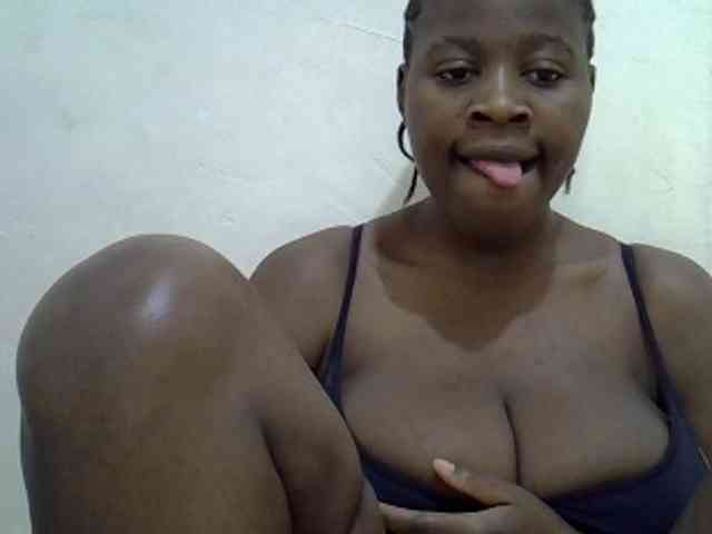 Bigboobs77 webcam