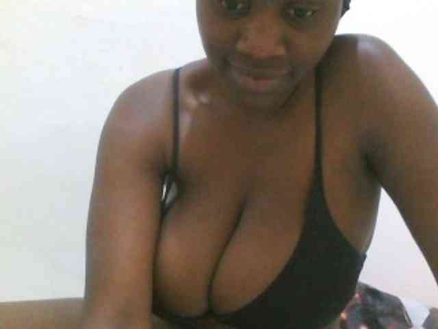 Bigboobs77 Bigboobs77