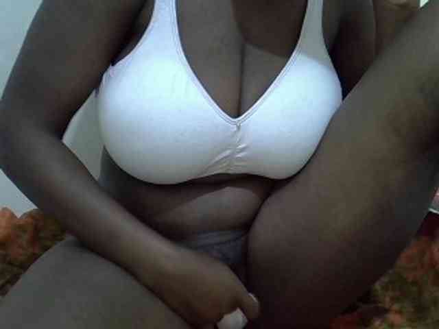 Bigboobs77 webcam