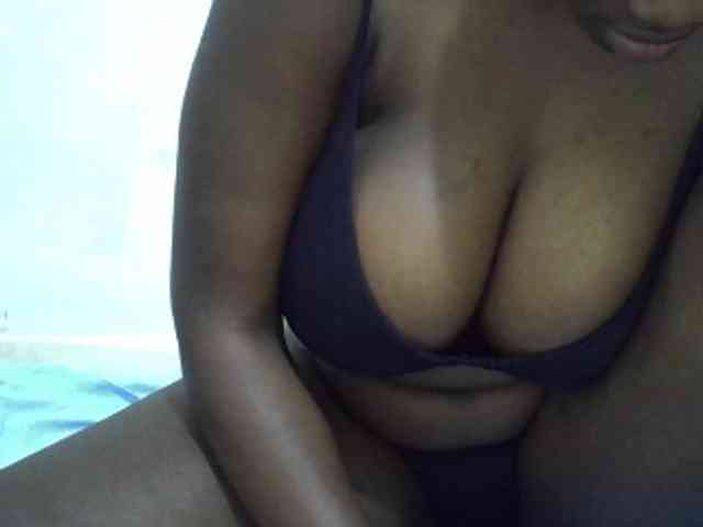 Bigboobs77 webcam