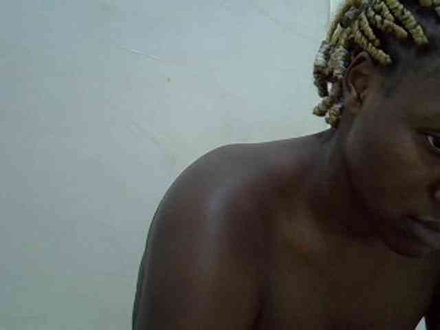 Bigboobs77 webcam