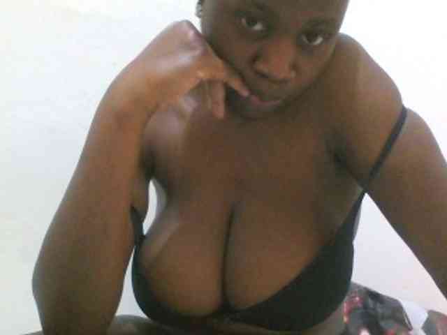 Bigboobs77 Bigboobs77