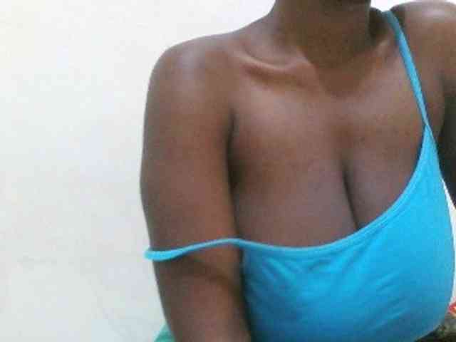 Bigboobs77 Bigboobs77