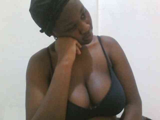 Bigboobs77 Bigboobs77