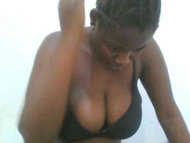 Bigboobs77 webcam