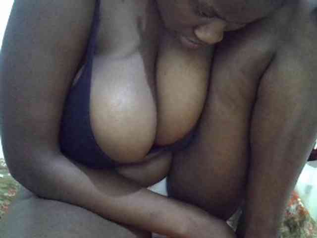Bigboobs77 webcam