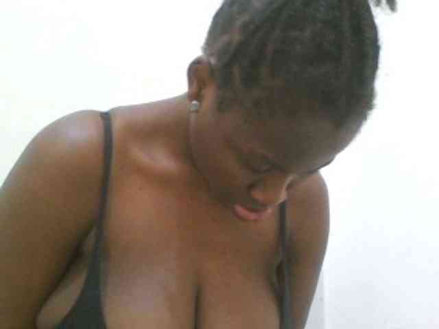 Bigboobs77 webcam