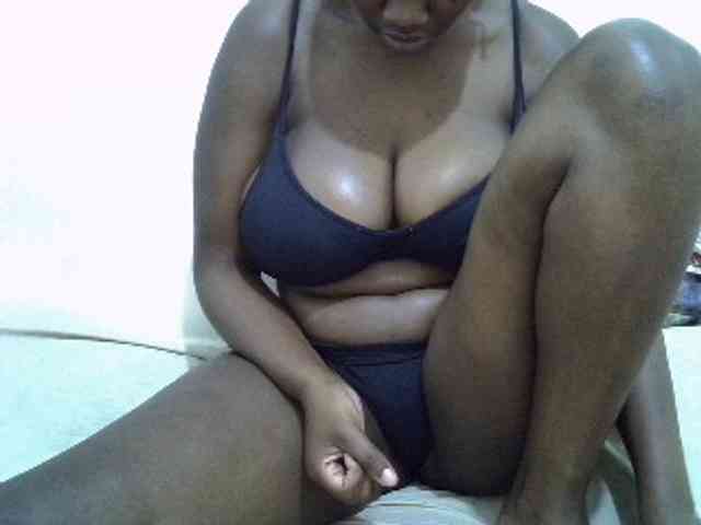 Bigboobs77 webcam