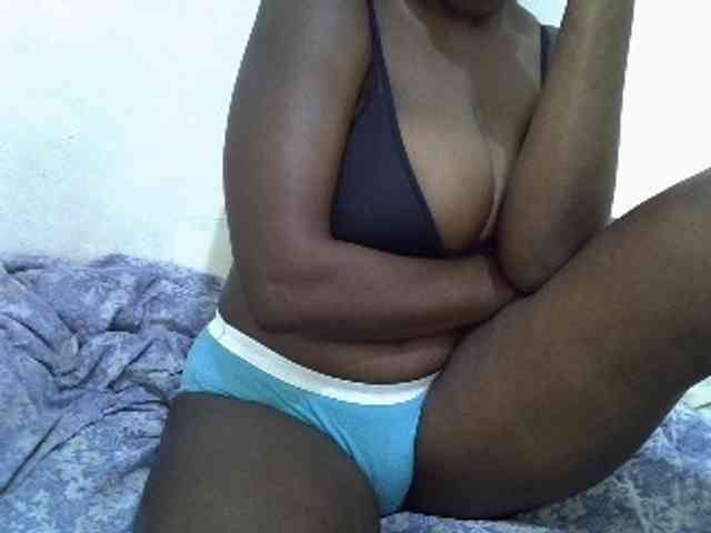 Bigboobs77 webcam