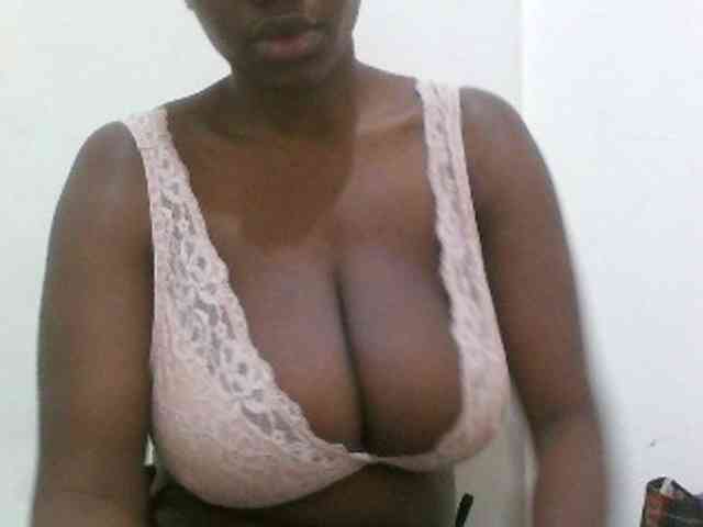 Bigboobs77 webcam