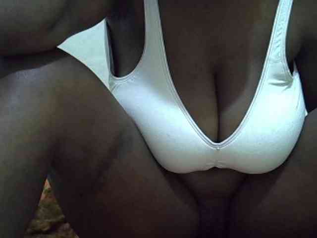 Bigboobs77 webcam