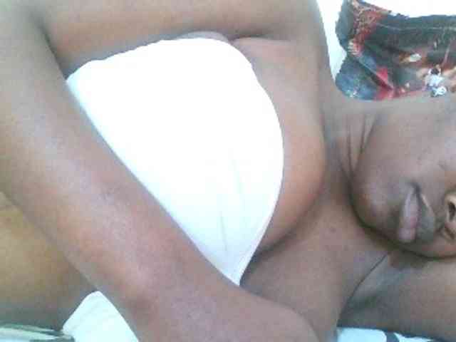 Bigboobs77