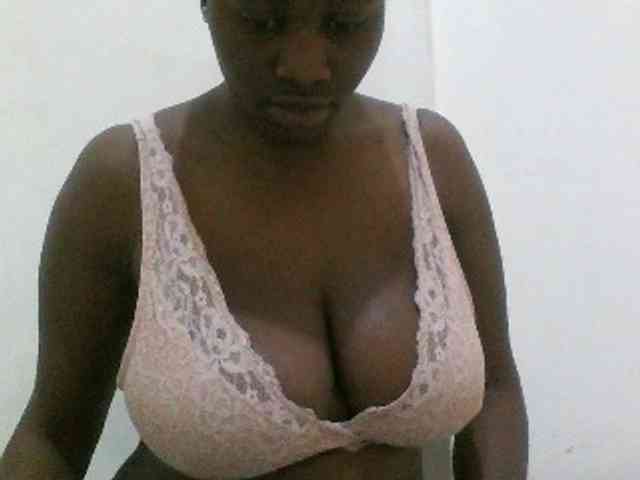 Bigboobs77 Bigboobs77