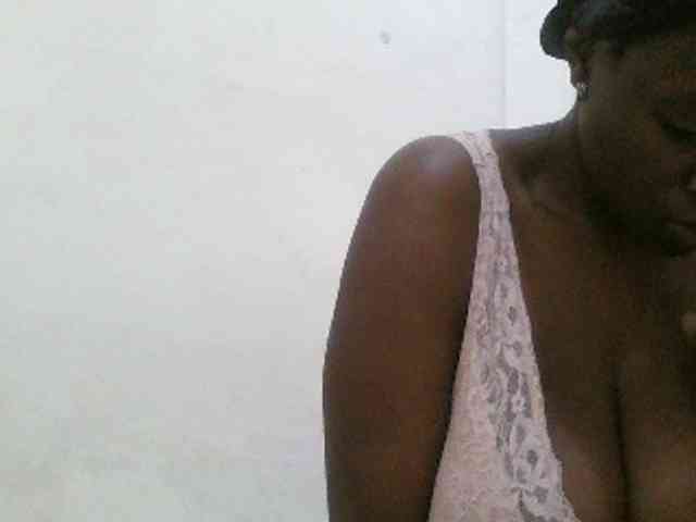 Bigboobs77 Bigboobs77