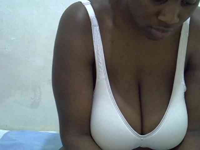Bigboobs77 webcam