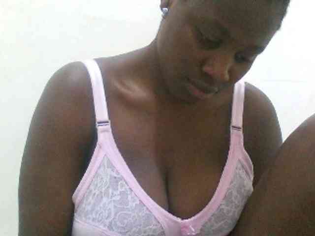 Bigboobs77 webcam