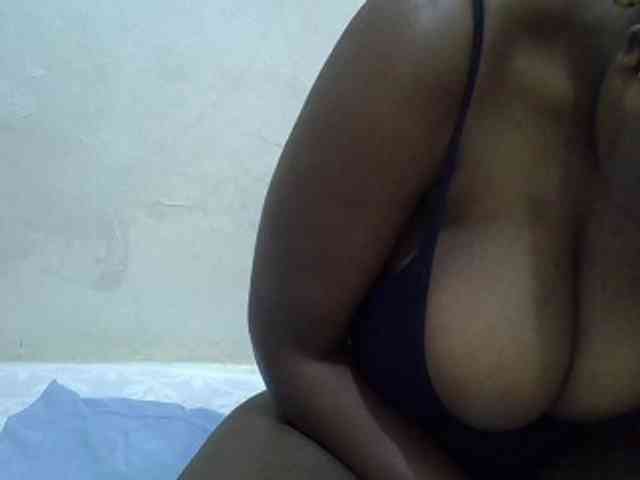 Bigboobs77 webcam