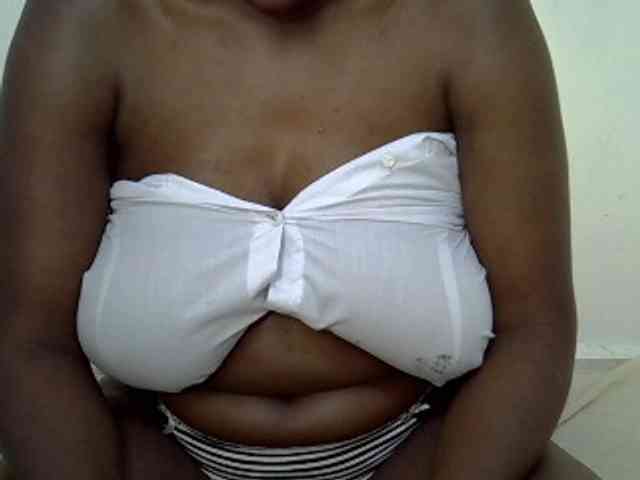 Bigboobs77 webcam