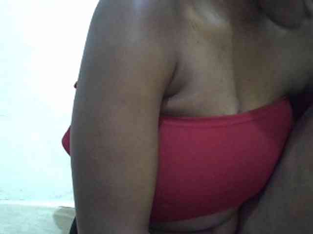Bigboobs77 webcam