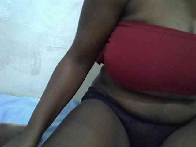 Bigboobs77 webcam